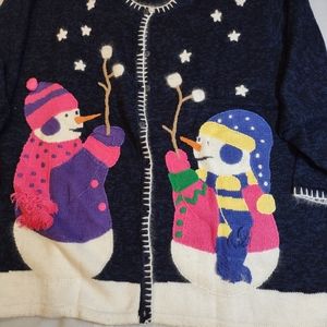 Women's NWOT Sweater m3